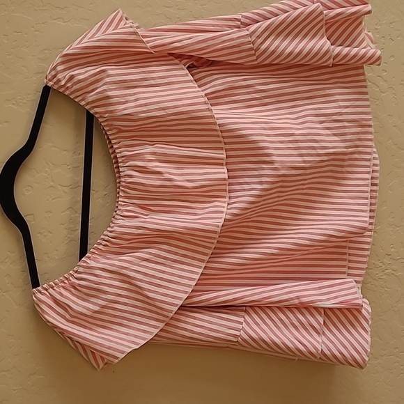 HYFVE Candy Stripe off the shoulder crop blouse L - Picture 2 of 6